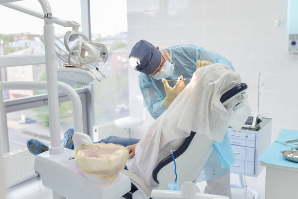 Best Tooth Infection Emergency Dentist  in Roseville, MI